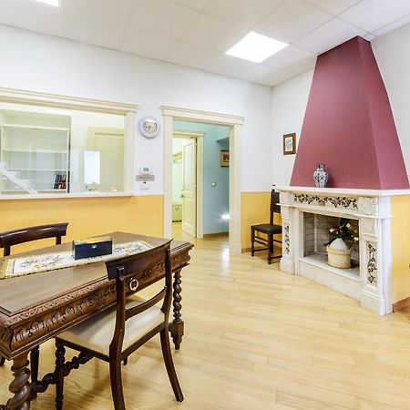 Nel Vicolo Luxury B&B Penne Esterno foto