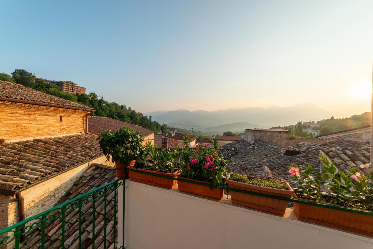Nel Vicolo Luxury B&B Penne Esterno foto